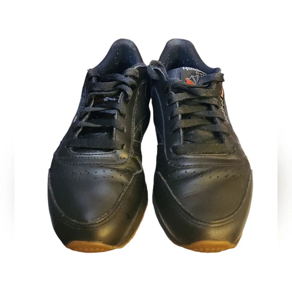 Reebok Classic Black Leather Sneakers with gum sole women's size 7.5 Y2K Retro - Picture 3 of 11